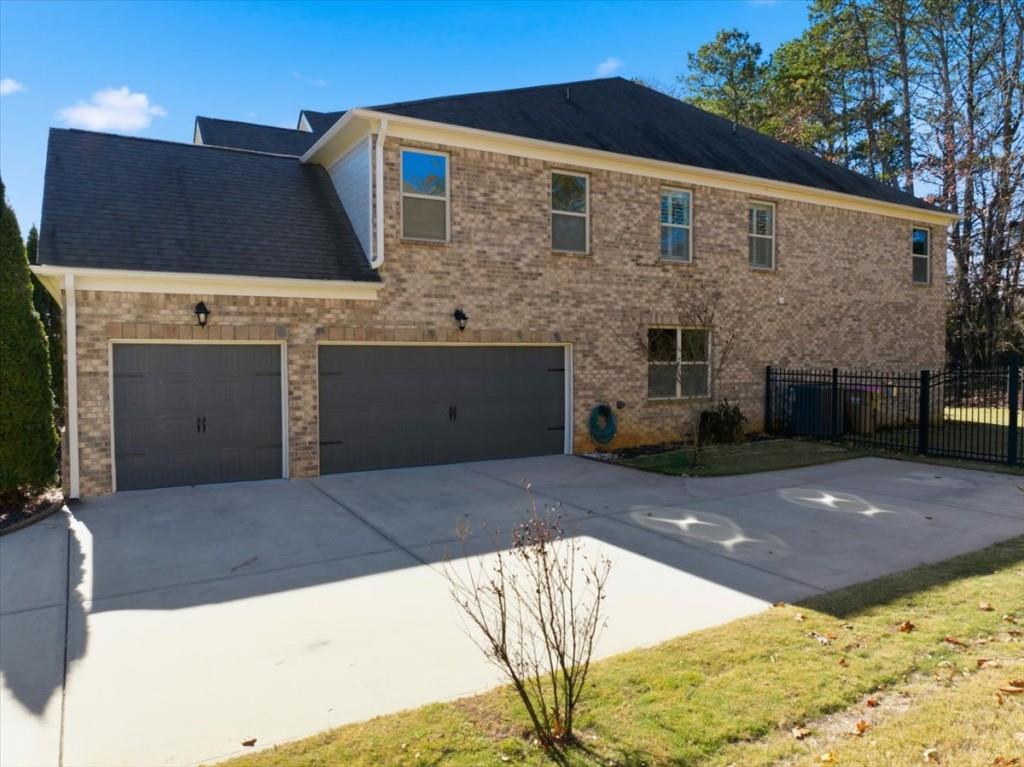 8930 Cobblestone Lane Cumming, GA 30041 - Photo 4 of 65