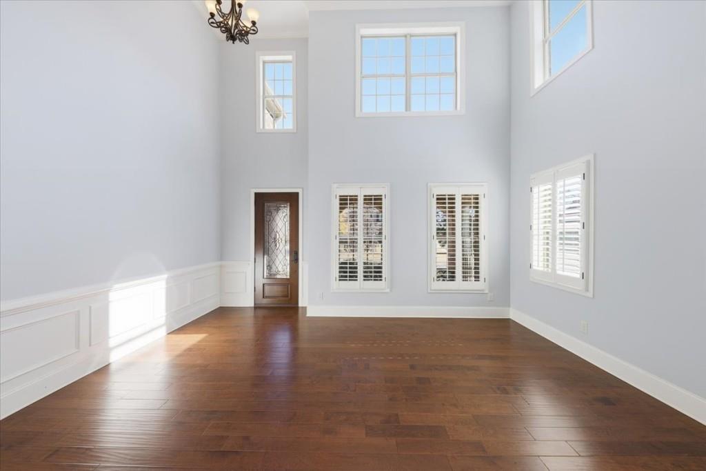 8930 Cobblestone Lane Cumming, GA 30041 - Photo 6 of 65