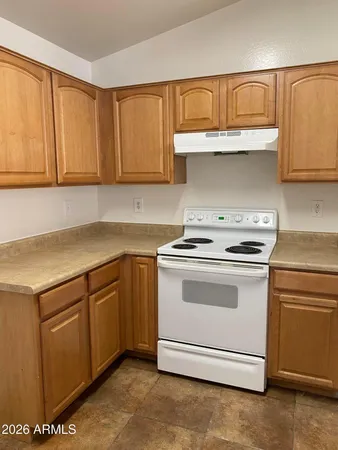 $1,700 | 24035 North Desert Drive, Florence, AZ 85132