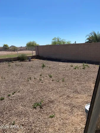 $1,700 | 24035 North Desert Drive, Florence, AZ 85132