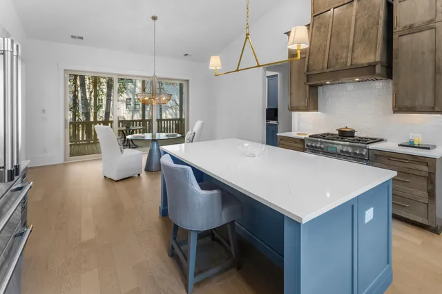 $1,350,000 | 1709 Vireo Court, Johns Island, SC 29455