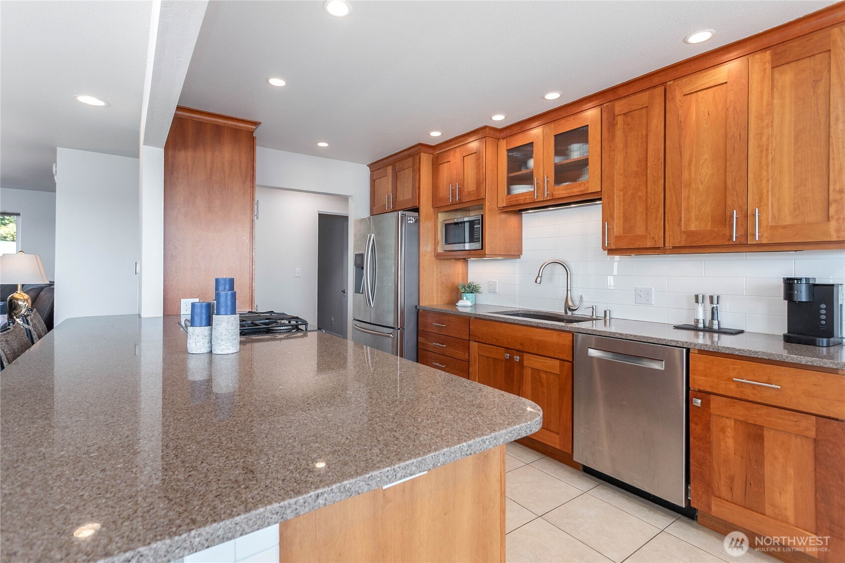 510 South State Street, Unit 2 Bellingham, WA 98225 - Photo 10 of 35