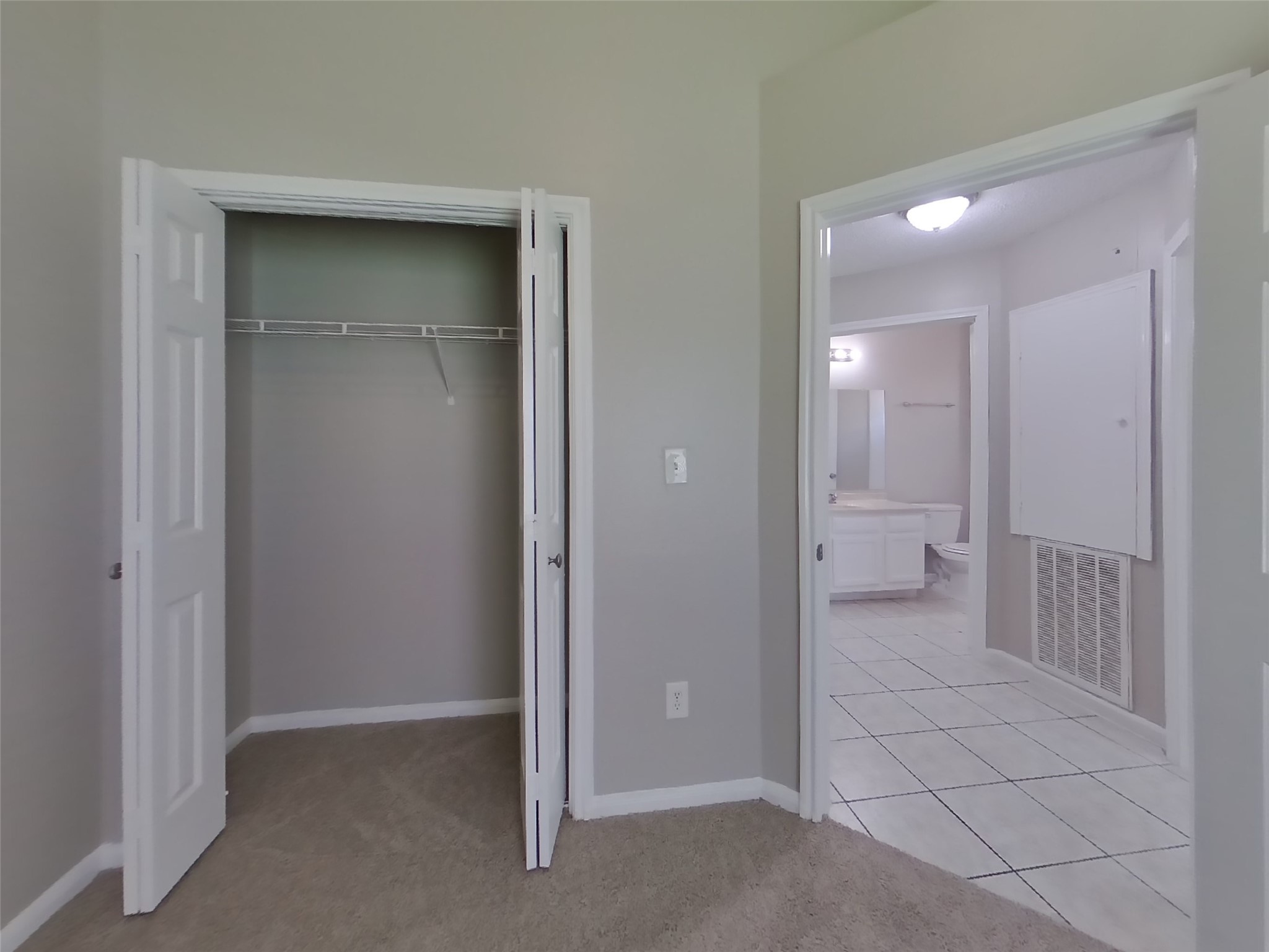 3234 Kelling Street Houston, TX 77045 - Photo 12 of 16