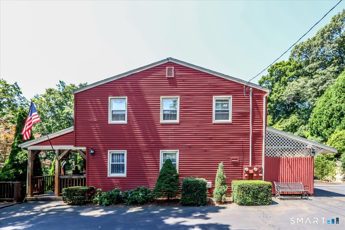 51 Rice Lane Beacon Falls, CT 06403 - Photo 4 of 22