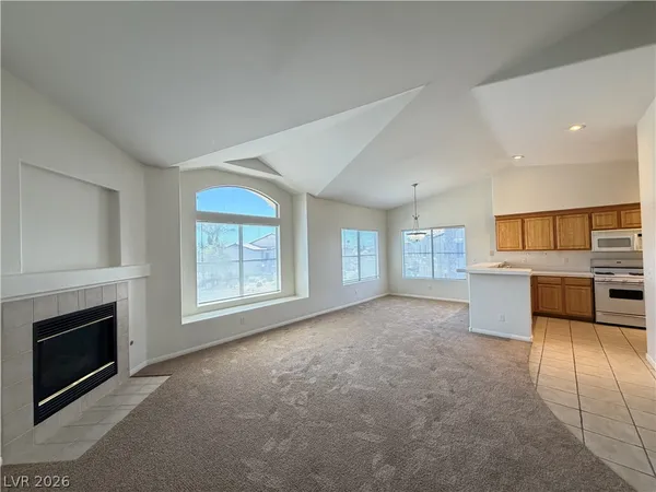 $1,685 | 4901 Black Bear Road, Unit 202, Las Vegas, NV 89149