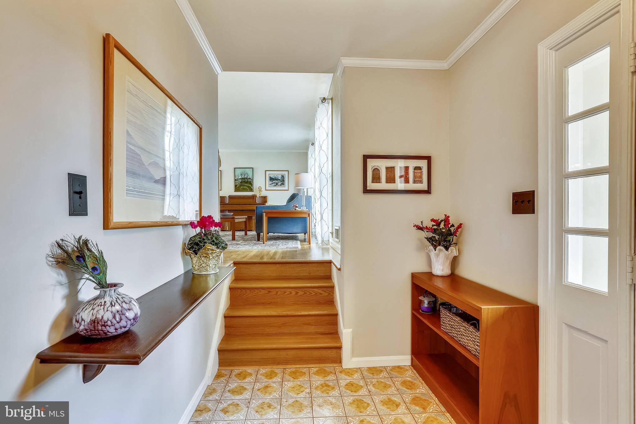 1582 Kimblewick Road Potomac, MD 20854 - Photo 6 of 29