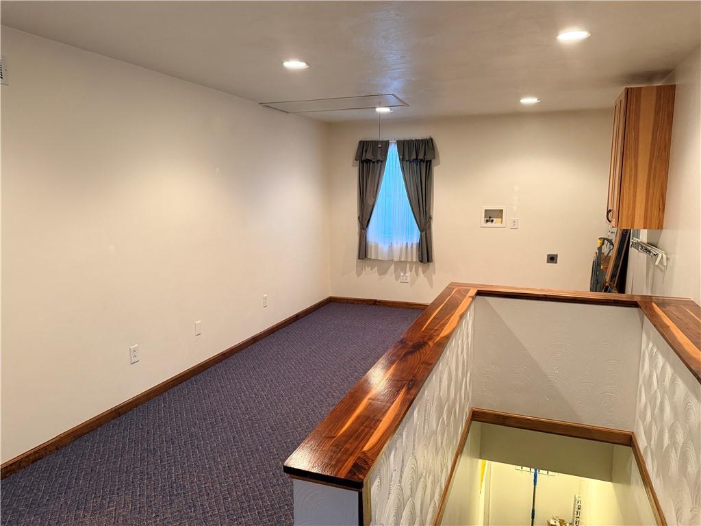 321 Butler Road Kittanning, PA 16201 - Photo 21 of 28 a view of an entryway