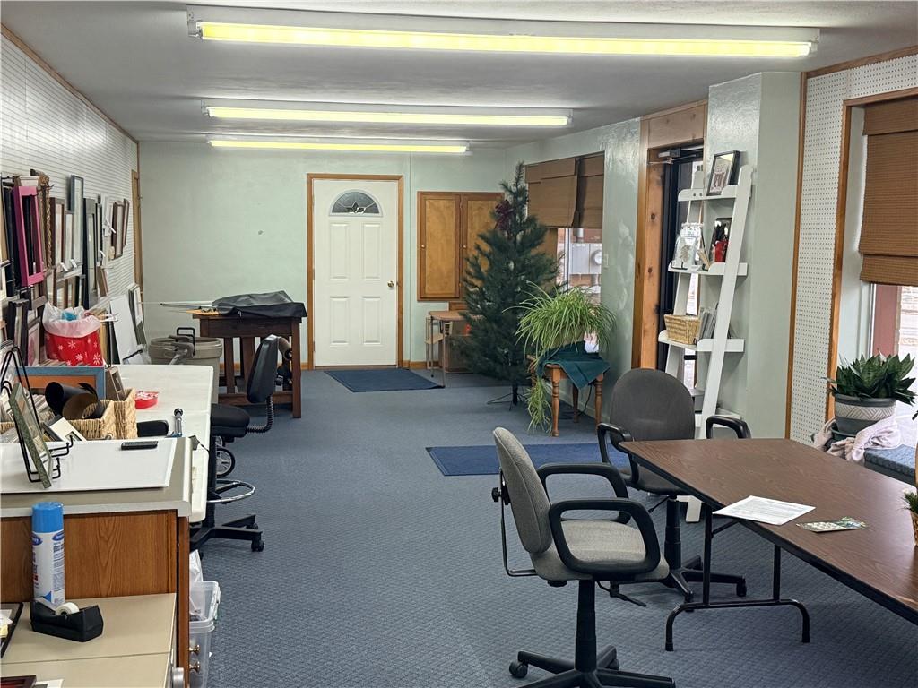 321 Butler Road Kittanning, PA 16201 - Photo 10 of 28 a view of a livingroom with furniture and a potted plant