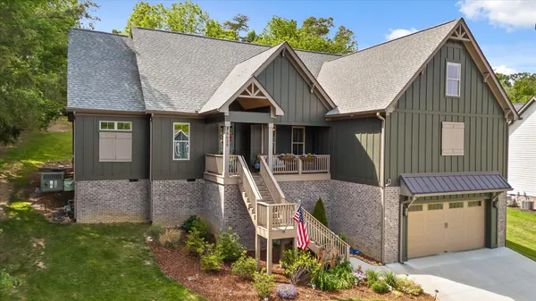 $748,000 | 8635 Woodbury Acre Court, Harrison, TN 37341