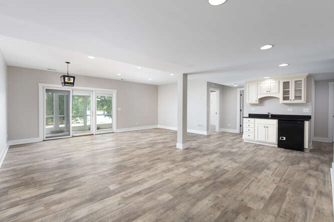 9 Windward Way Ottawa, IL 61350 - Photo 37 of 56 a view of a kitchen with large windows