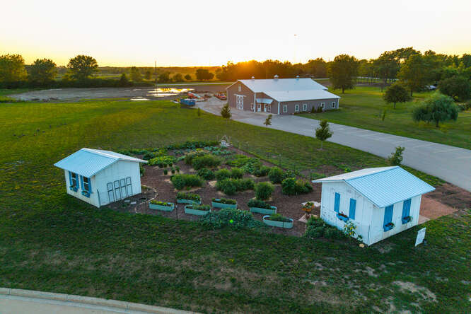 9 Windward Way Ottawa, IL 61350 - Photo 54 of 56 an aerial view of a house with pool garden and trees