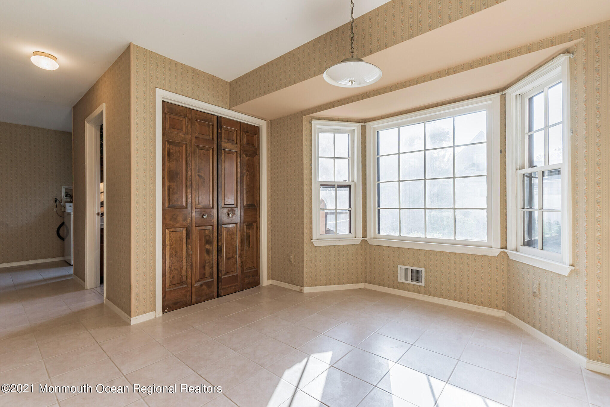 213 Weldon Road Manchester Township, NJ 08759 - Photo 11 of 31 DSC07770-9882013