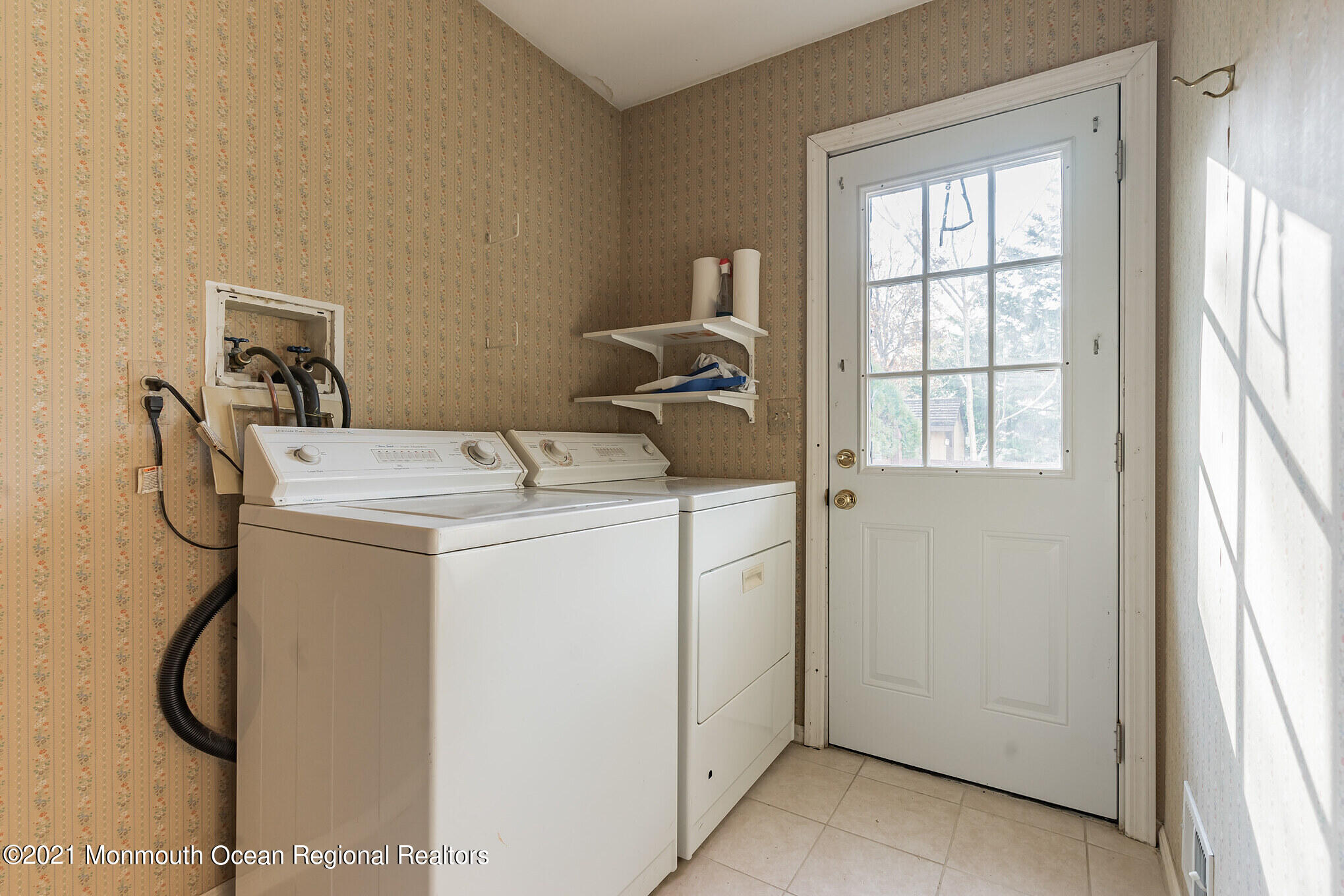 213 Weldon Road Manchester Township, NJ 08759 - Photo 17 of 31 DSC07795-9882024