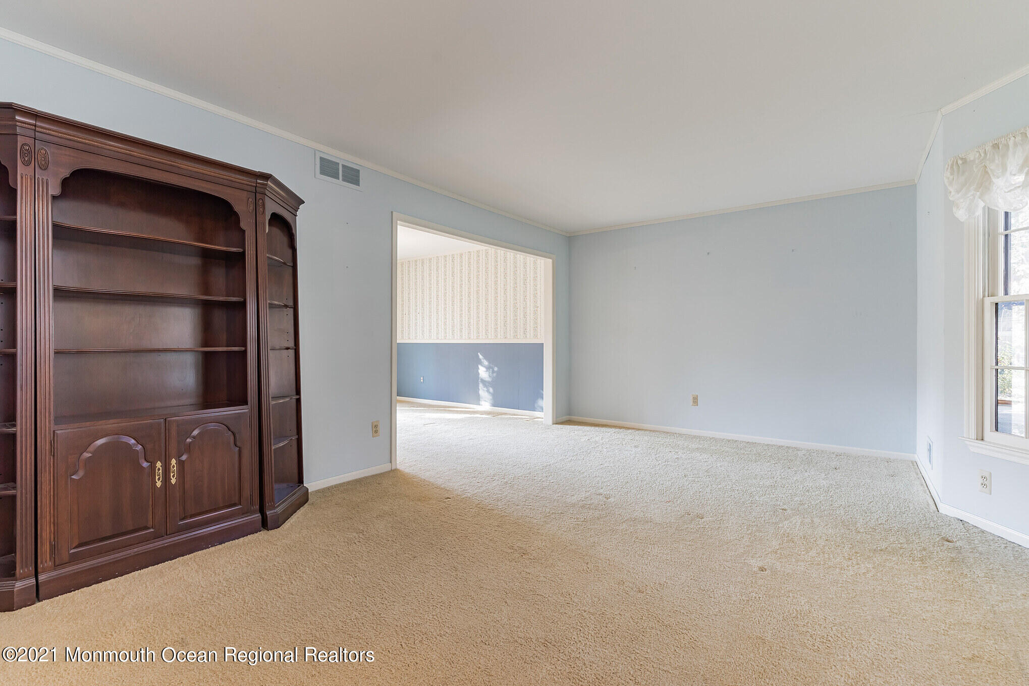 213 Weldon Road Manchester Township, NJ 08759 - Photo 5 of 31 DSC07752-9881999