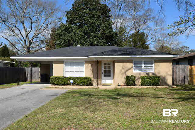10 Edinborough Avenue Chickasaw, AL 36611 - Photo 1 of 14