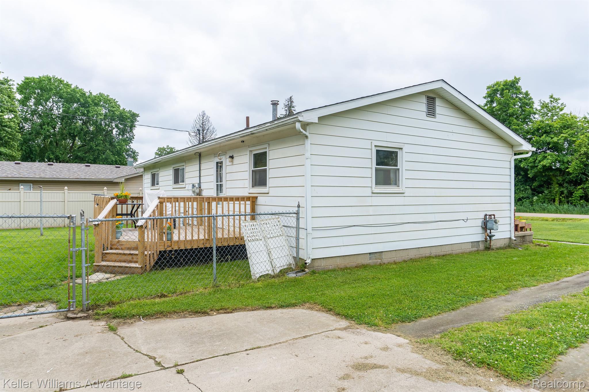 45664 Hull Road Belleville, MI 48111 - Photo 26 of 29 Gallery Image 26