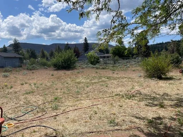 $352,000 | 501 Longhorn Drive, Loyalton, CA 96118