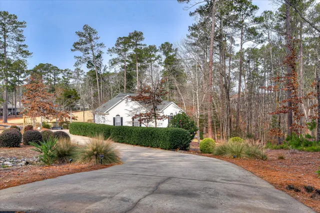 $425,000 | 216 Charleston Lane, McCormick, SC 29835