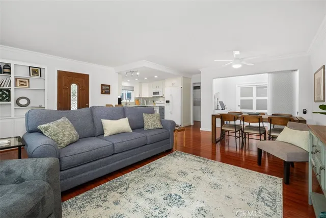 $3,400 | 2198 Via Mariposa East, Unit D, Laguna Woods, CA 92637