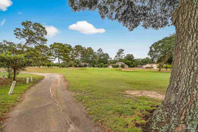 $403,999 | 5947 Tanglewood Drive, Milton, FL 32570