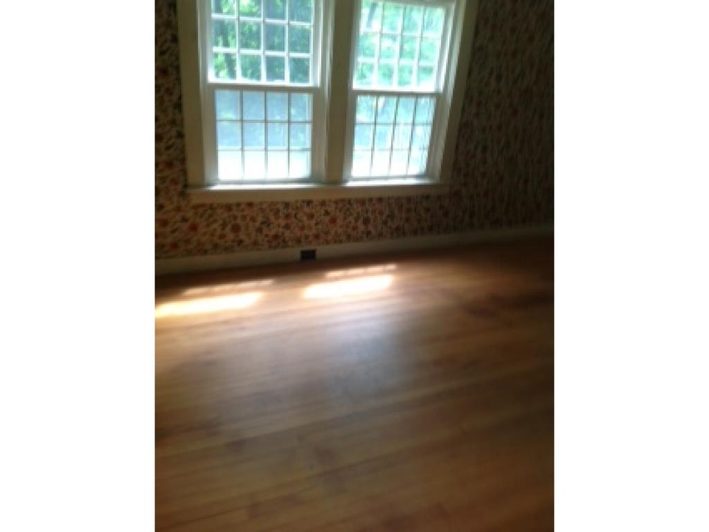 147 Greenhoe Road Dummerston, VT 05346 - Photo 2 of 10