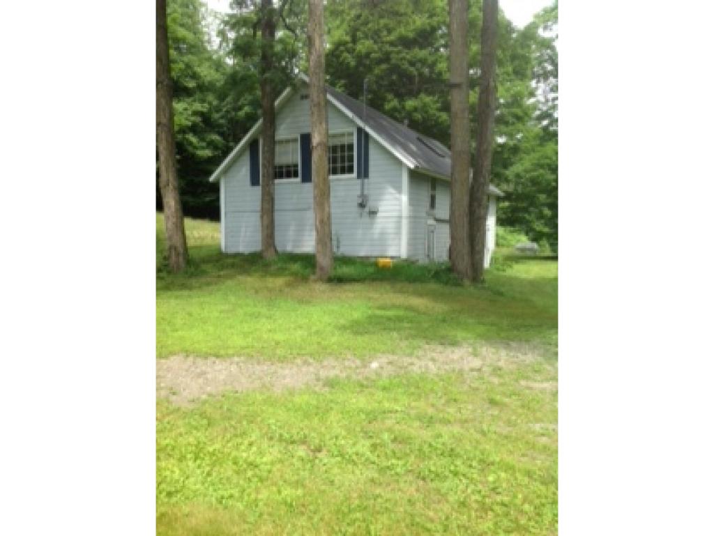 147 Greenhoe Road Dummerston, VT 05346 - Photo 3 of 10