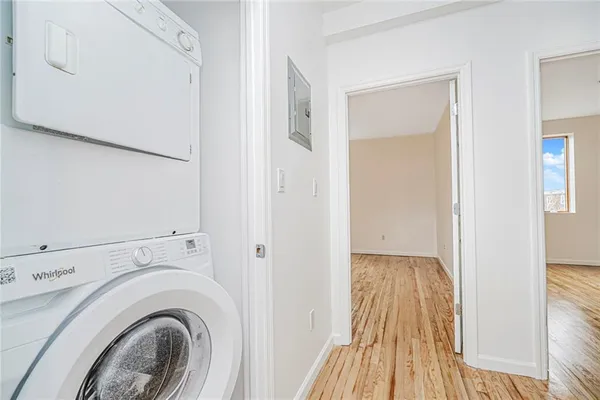 $959,000 | 8409 19th Avenue, Unit 3C | Van Pelt Manor