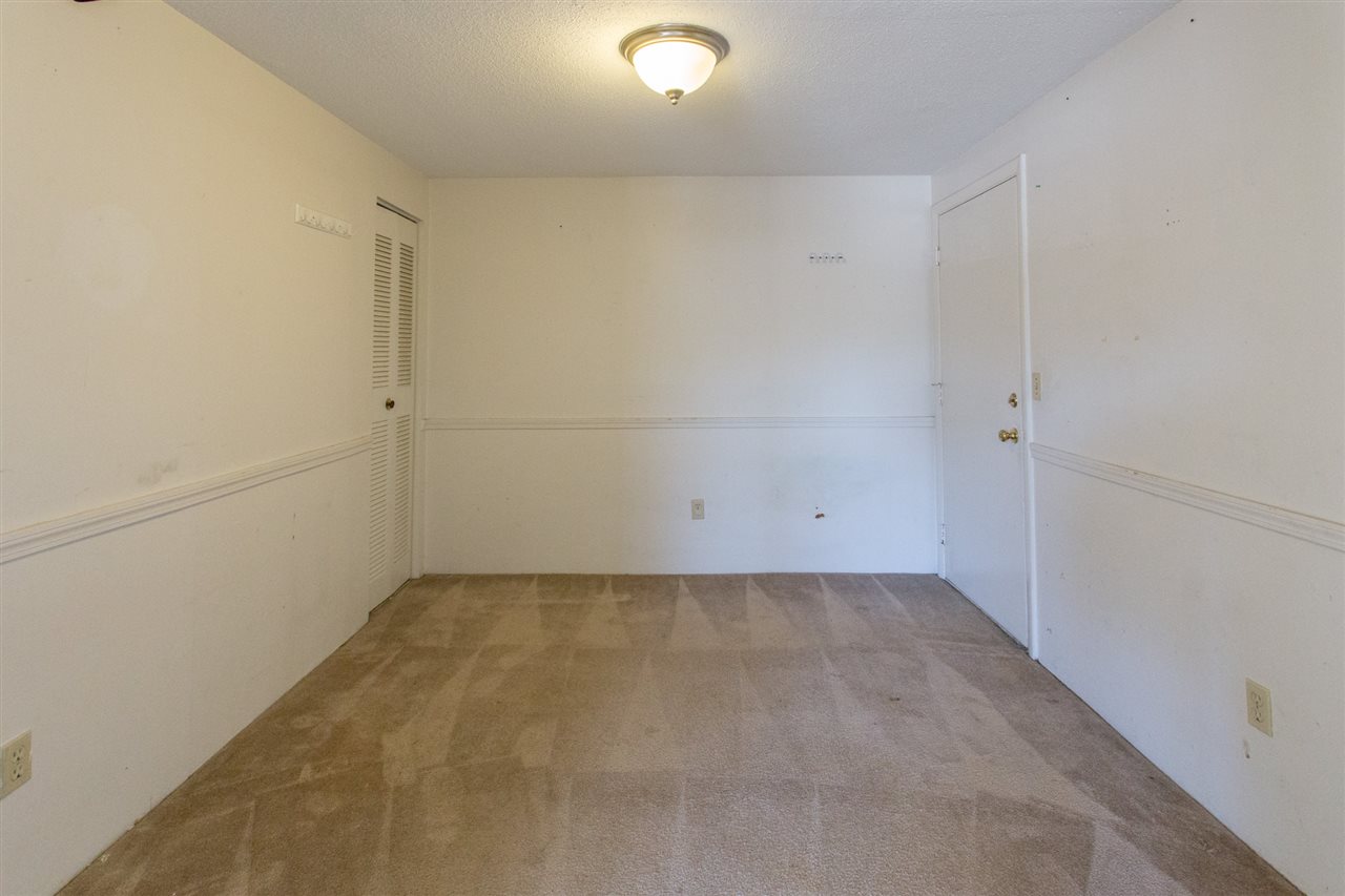 131 English Village Road, Unit 203 Manchester, NH 03102 - Photo 10 of 21
