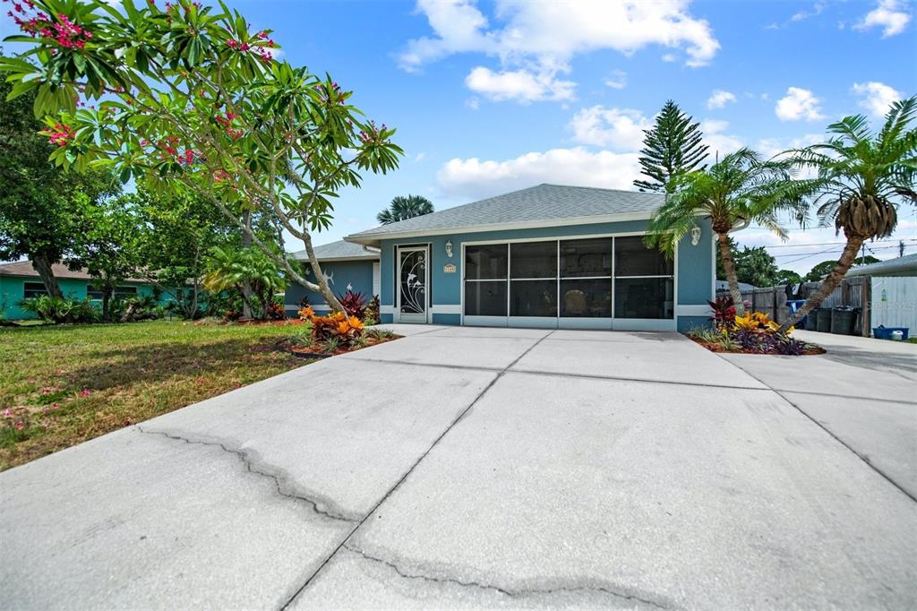 1148 Royal Road Venice, FL 34293 - Photo 2 of 56 Gallery Image 2