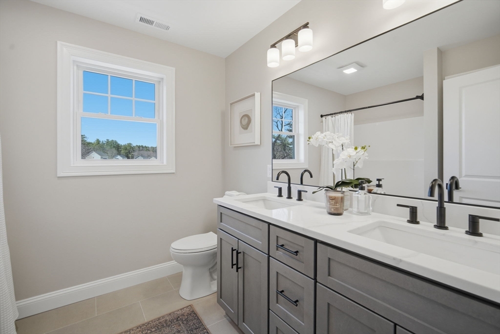 212 Montgomery Road Westfield, MA 01085 - Photo 27 of 37