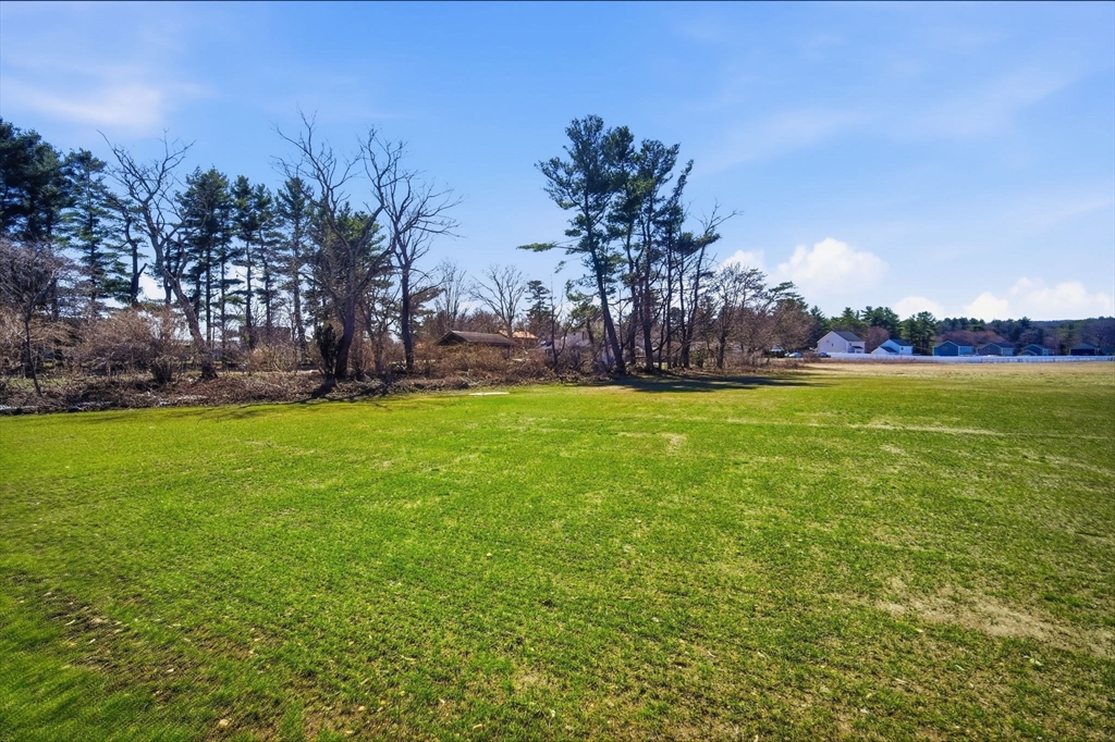 212 Montgomery Road Westfield, MA 01085 - Photo 35 of 37