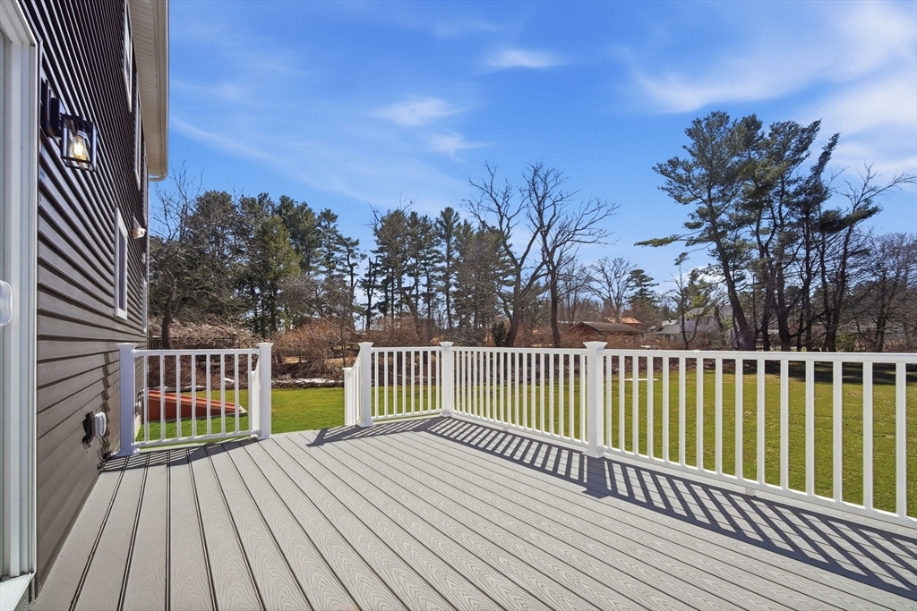 212 Montgomery Road Westfield, MA 01085 - Photo 37 of 37