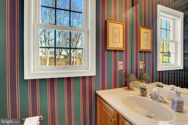 $499,700 | 402 Hidden Valley Road, New Cumberland, PA 17070