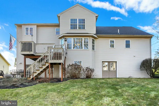 $499,700 | 402 Hidden Valley Road, New Cumberland, PA 17070