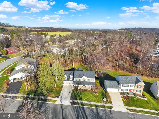 $499,700 | 402 Hidden Valley Road, New Cumberland, PA 17070