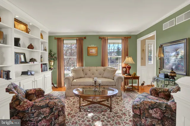 $499,700 | 402 Hidden Valley Road, New Cumberland, PA 17070