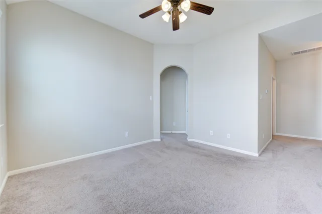 $2,100 | 12130 La Strada Street, Richmond, TX 77406