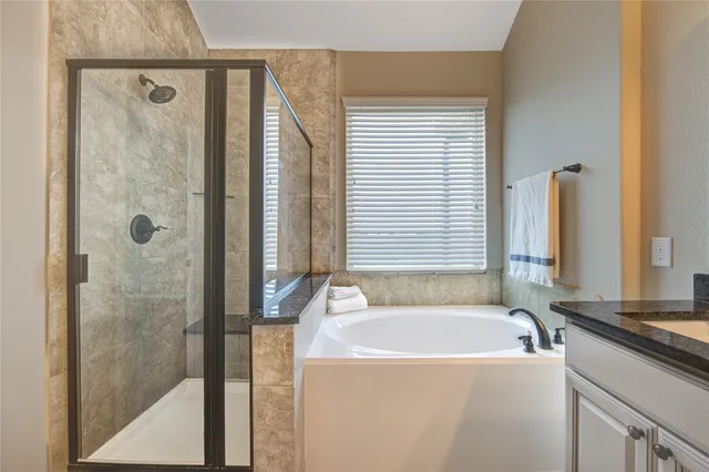 $2,100 | 12130 La Strada Street, Richmond, TX 77406