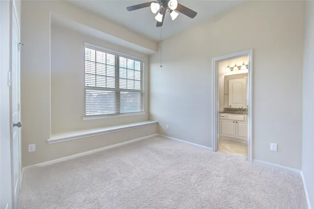 $2,100 | 12130 La Strada Street, Richmond, TX 77406