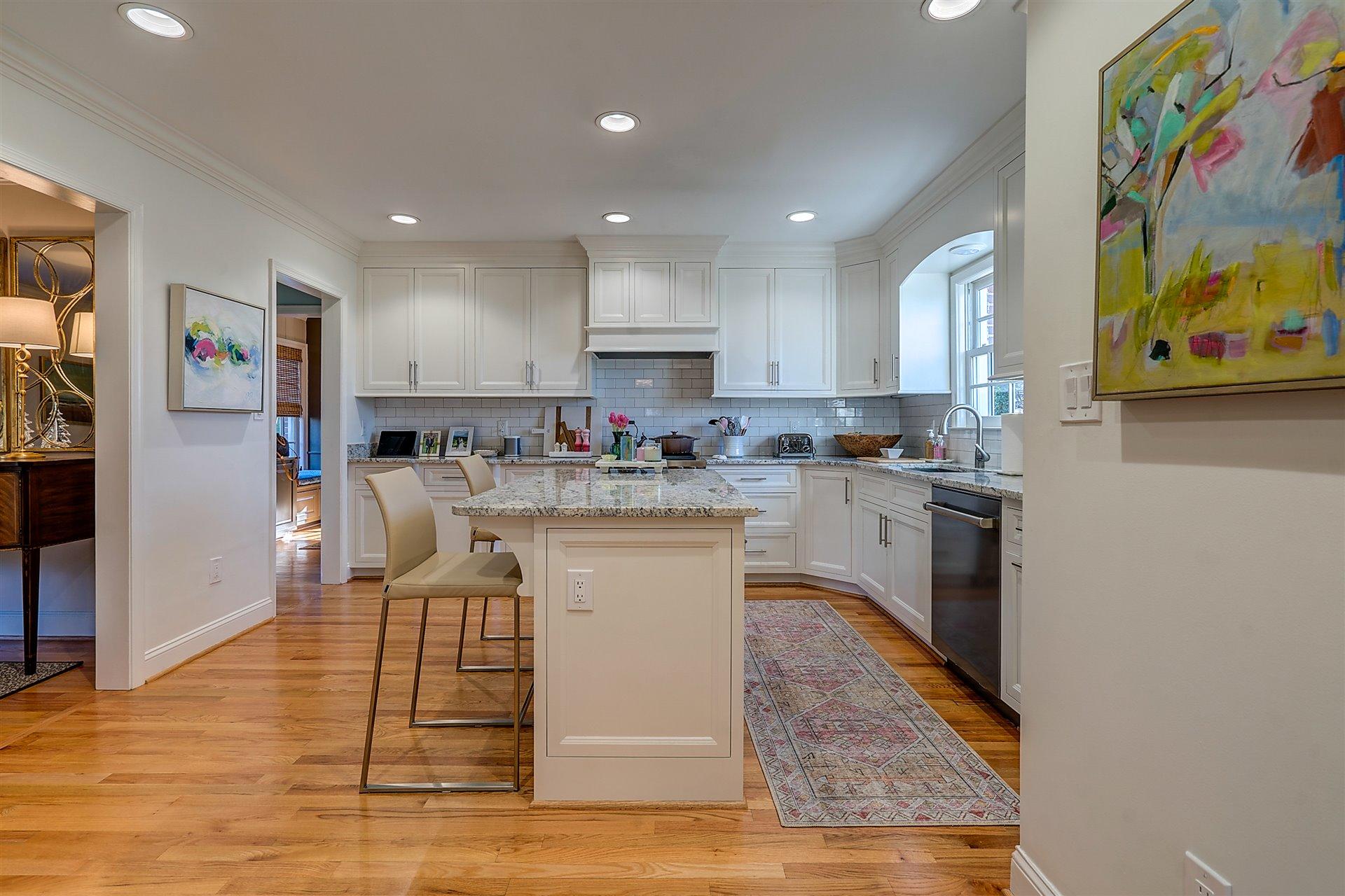 233 Parkcrest Road Southwest Roanoke, VA 24014 - Photo 14 of 59 14-DSC00231_2_3_4_5