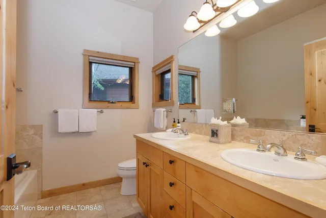 $5,499,000 | 3723 West Michael Drive, Unit 31, Teton Village, WY 83025