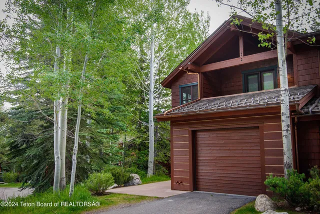 $5,499,000 | 3723 West Michael Drive, Unit 31, Teton Village, WY 83025