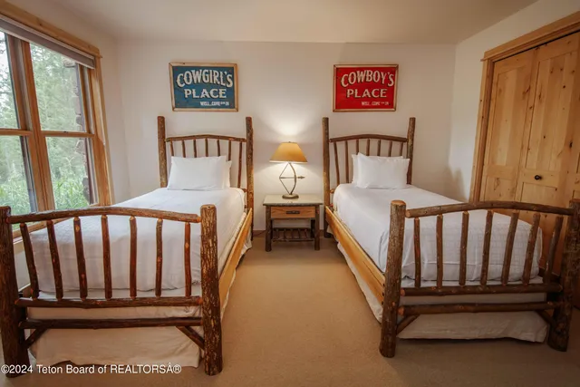 $5,499,000 | 3723 West Michael Drive, Unit 31, Teton Village, WY 83025