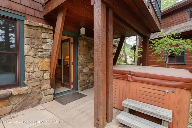 $5,499,000 | 3723 West Michael Drive, Unit 31, Teton Village, WY 83025
