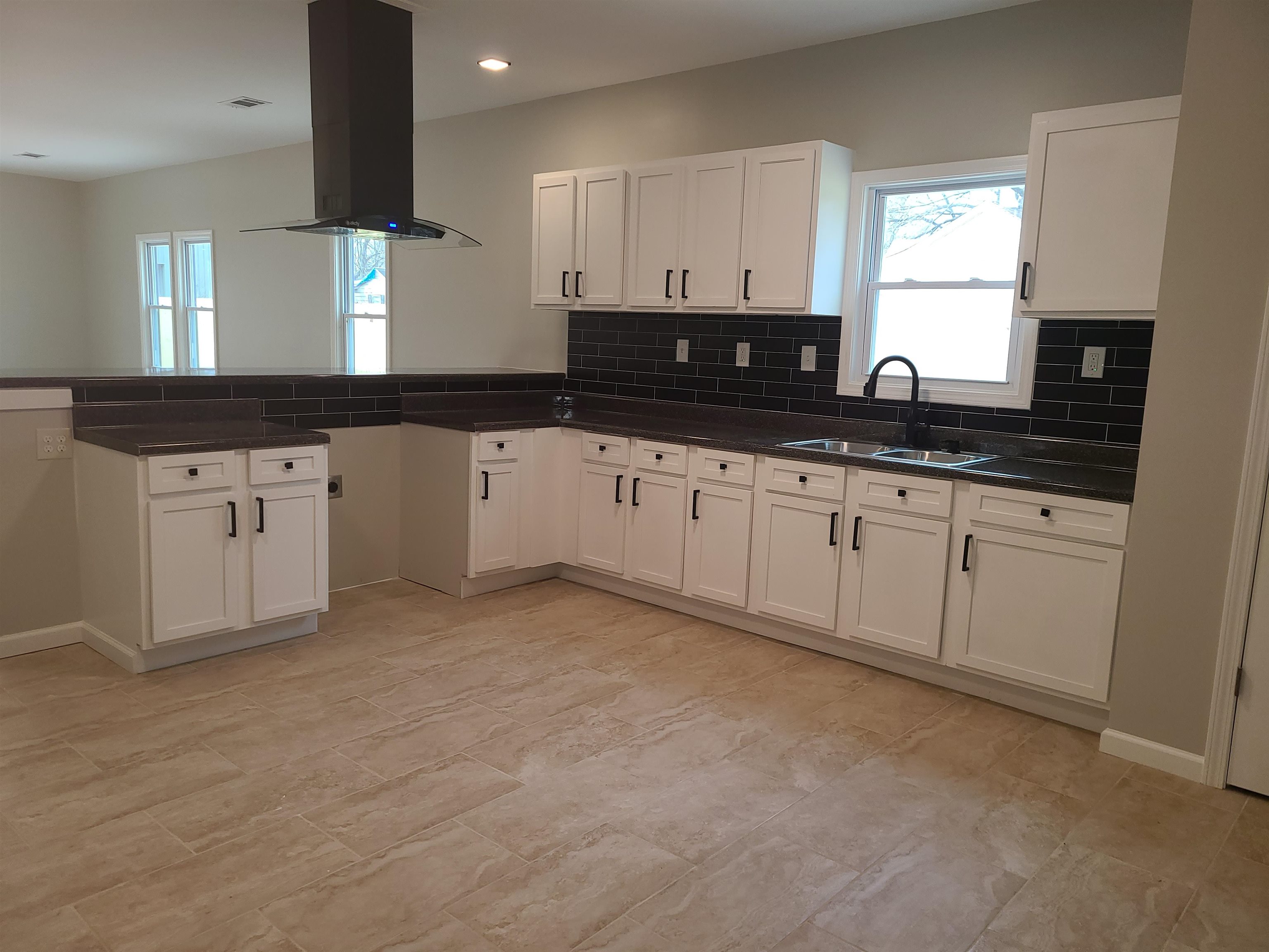 4208 New Willow Road Memphis, TN 38111 - Photo 2 of 23 Gallery Image 2
