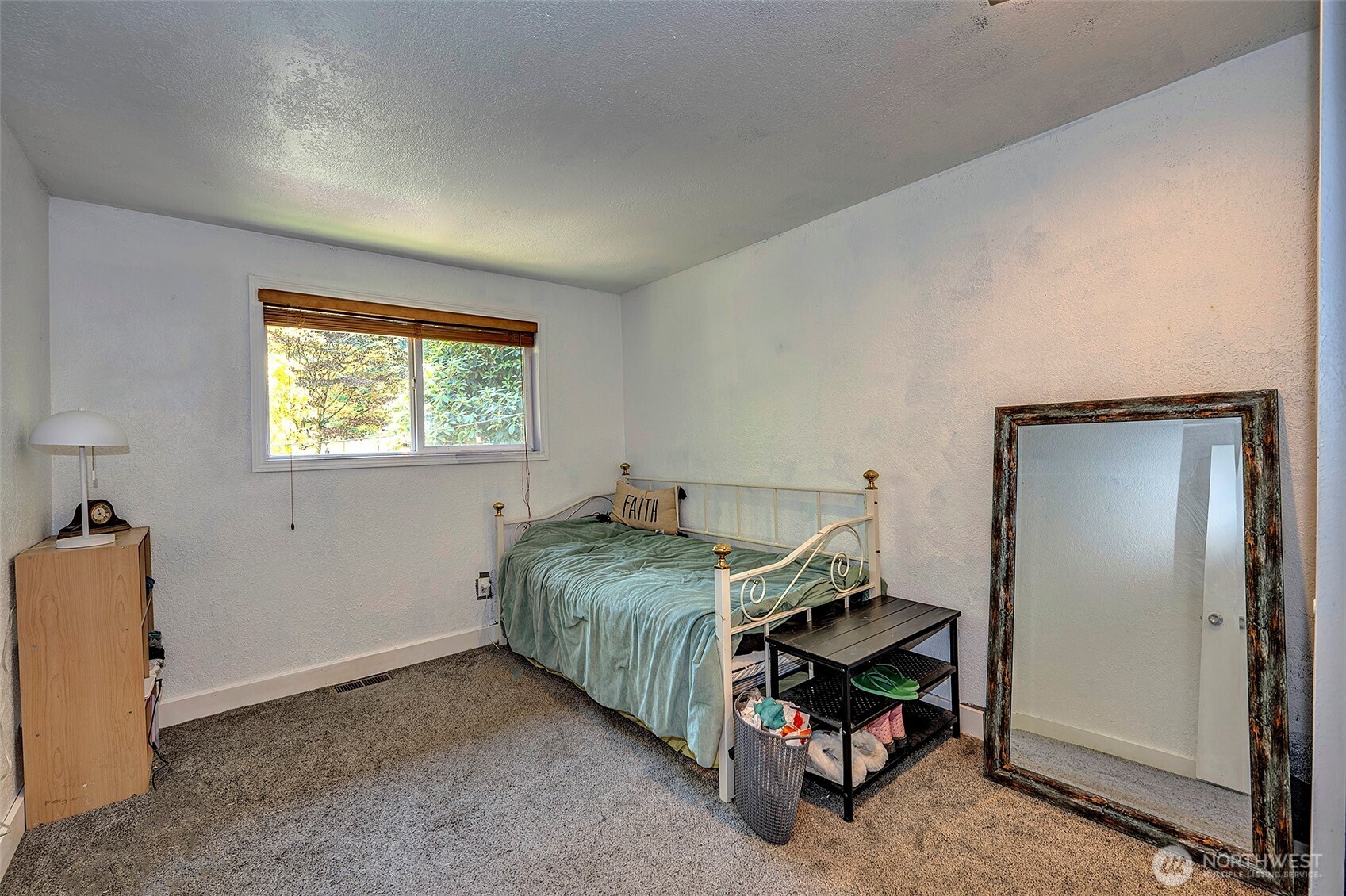 21220 Shell Valley Road Edmonds, WA 98026 - Photo 16 of 31 Gallery Image 16