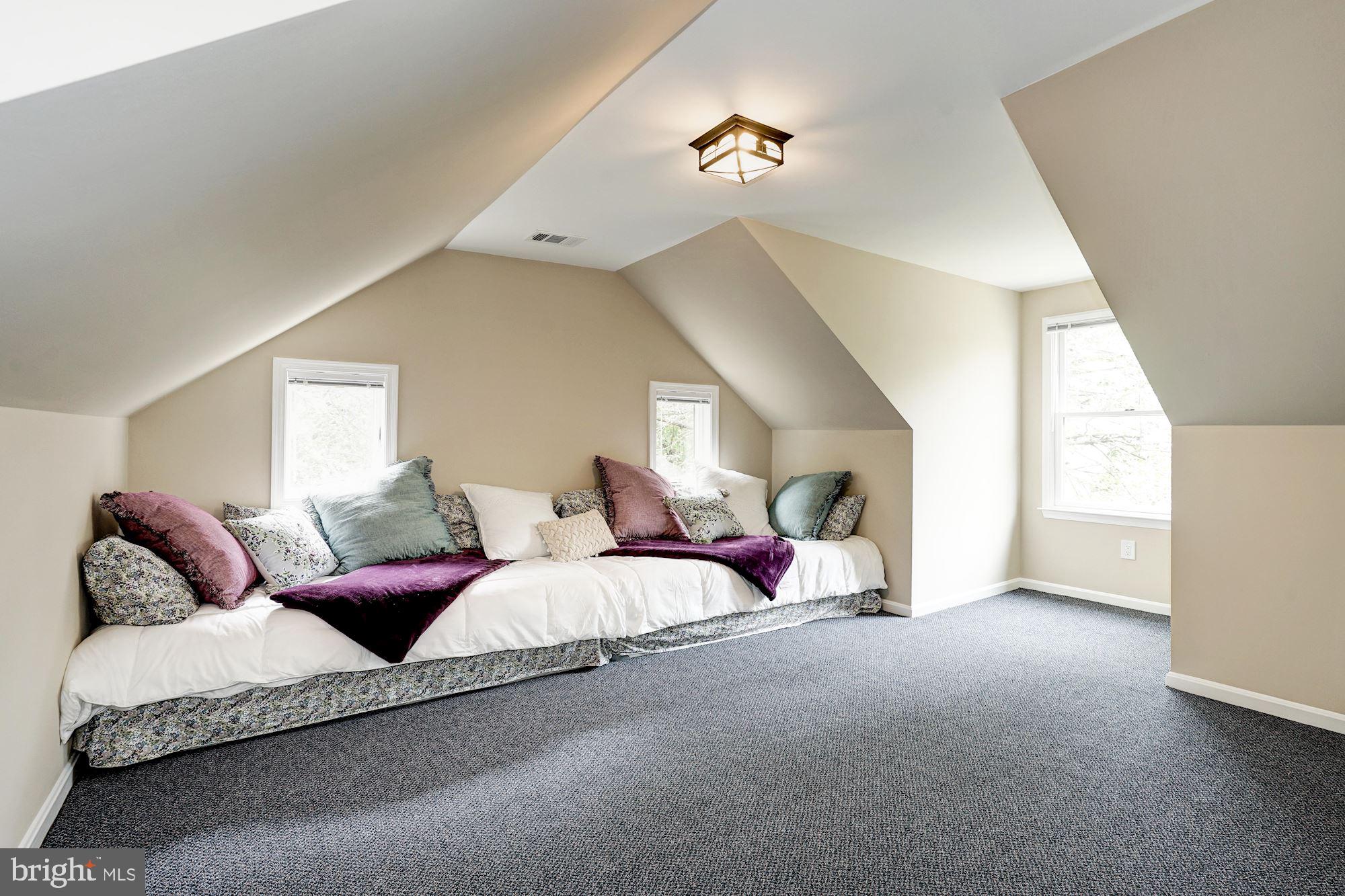 4739 Berkeley Terrace Northwest Washington, DC 20007 - Photo 18 of 33