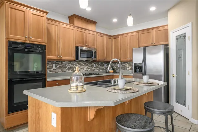 $699,900 | 421 Ashland Court, Shingle Springs, CA 95682