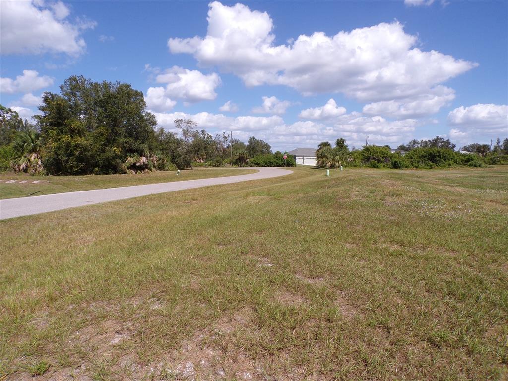 201 Redwood Road Rotonda West, FL 33947 - Photo 50 of 52 Gallery Image 50