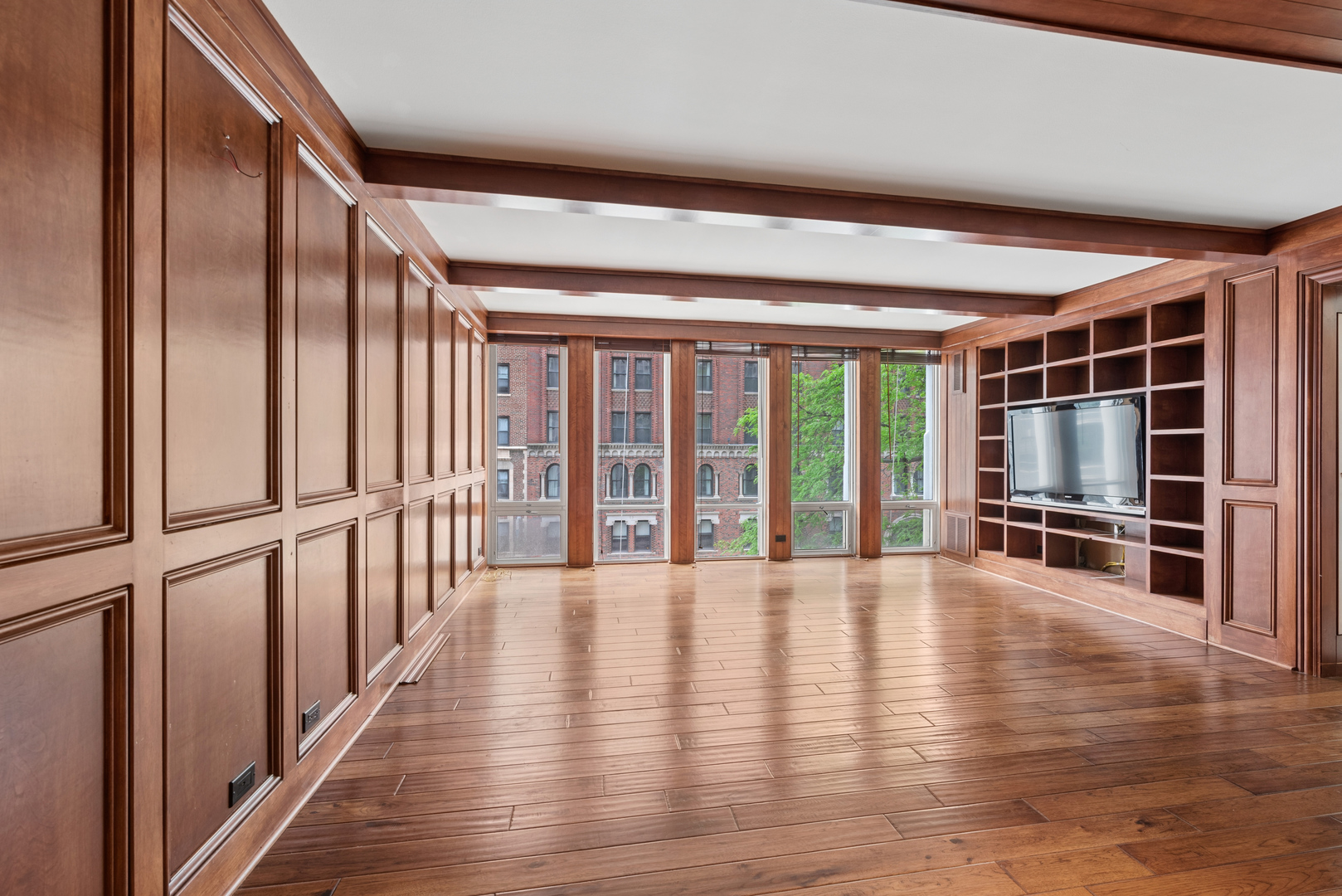 200 East Delaware Place, Unit 4DE Chicago, IL 60611 - Photo 26 of 47